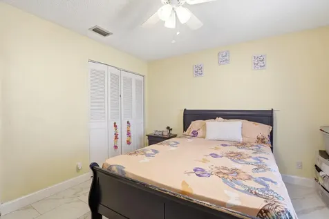 4325 Lucerne Villas Lane Greenacres FL 33467