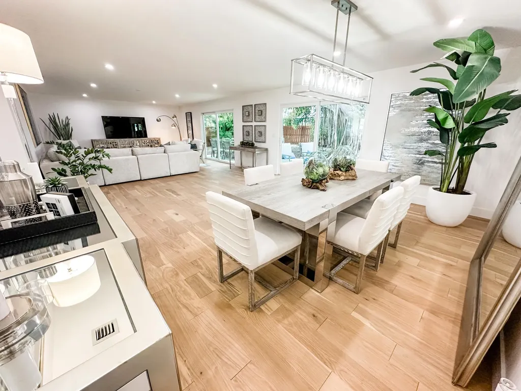 1188 W Camino Boca Raton FL 33486