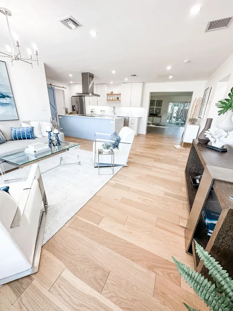 1188 W Camino Boca Raton FL 33486