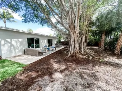 1188 W Camino Boca Raton FL 33486