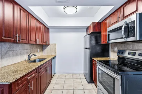 242 NE 12th Street Delray Beach FL 33444