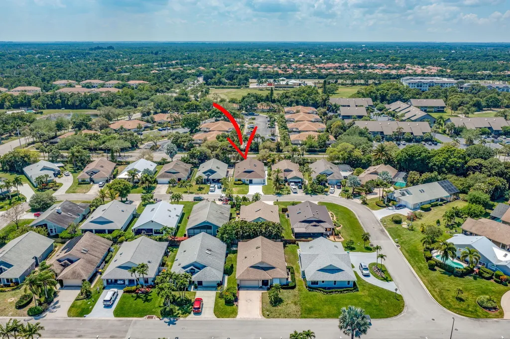 6335 SE Ames Way Hobe Sound FL 33455