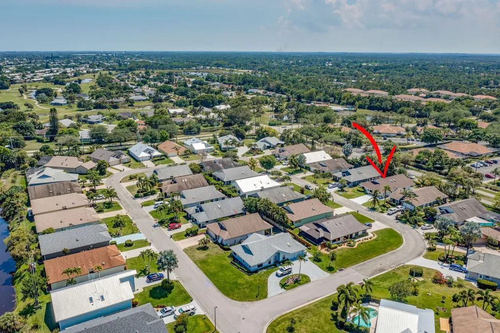 6335 SE Ames Way Hobe Sound FL 33455