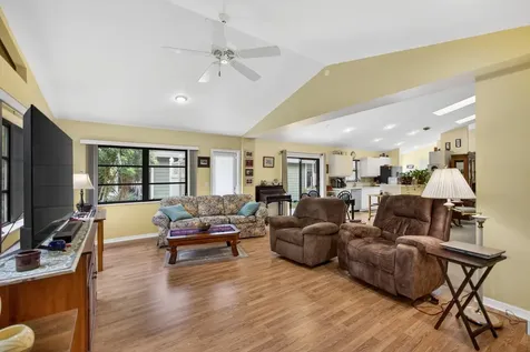 6335 SE Ames Way Hobe Sound FL 33455