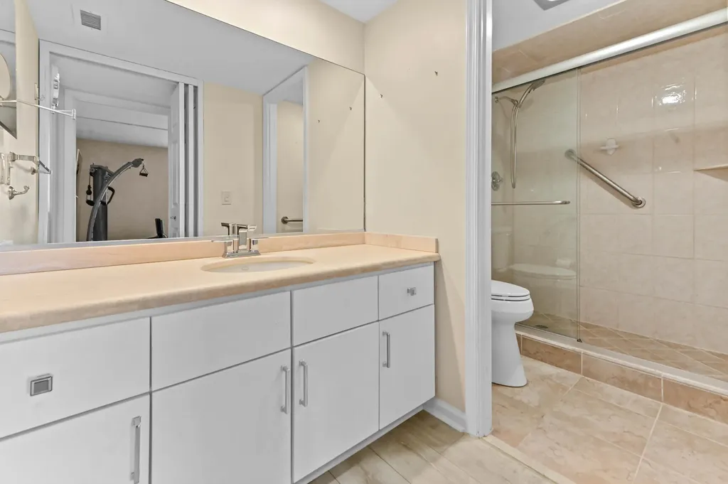 5250 Woodland Lakes Drive Palm Beach Gardens FL 33418