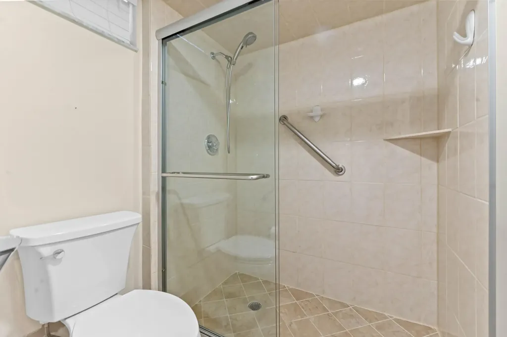 5250 Woodland Lakes Drive Palm Beach Gardens FL 33418