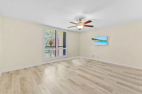 5250 Woodland Lakes Drive Palm Beach Gardens FL 33418