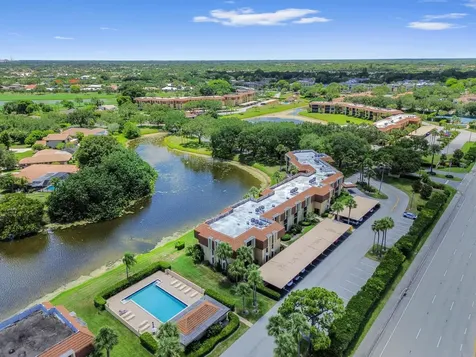 5250 Woodland Lakes Drive Palm Beach Gardens FL 33418
