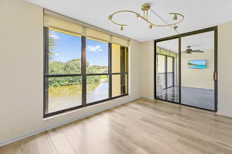 5250 Woodland Lakes Drive Palm Beach Gardens FL 33418
