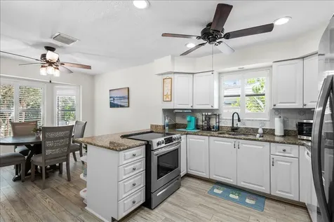 2250 SE Country Club Lane Stuart FL 34996