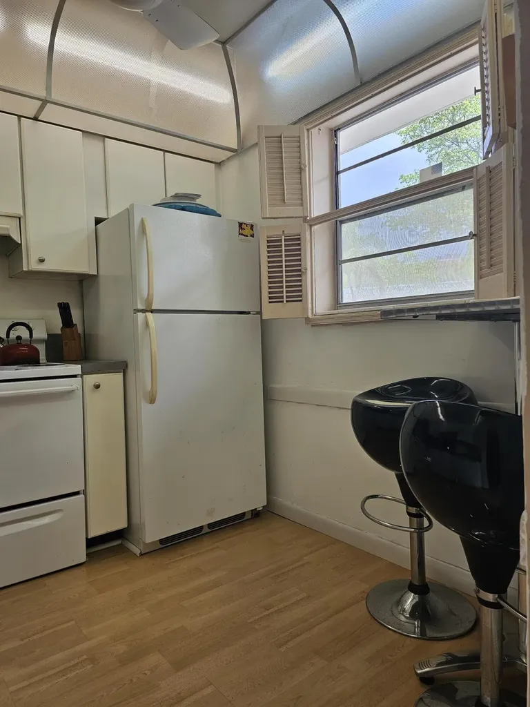 5100 NW 35th Street Lauderdale Lakes FL 33319