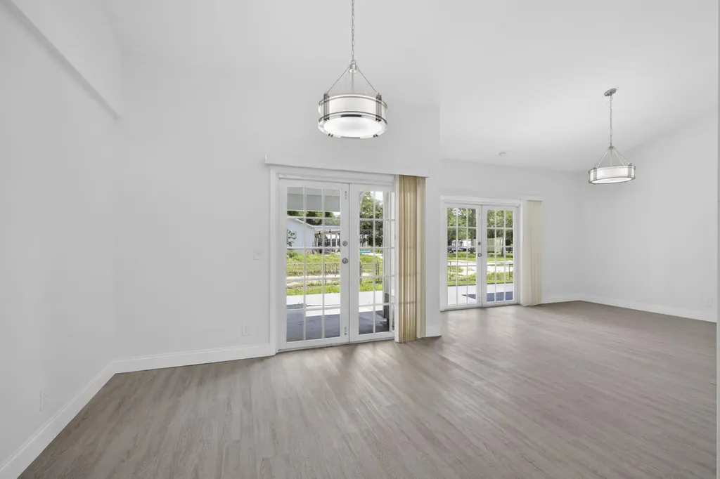 12691 N 40th Street Street N The Acreage FL 33411