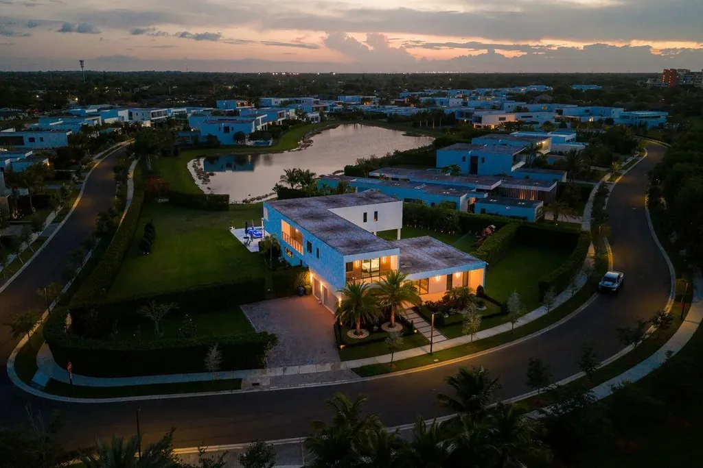 16550 Sunset Way Weston FL 33326