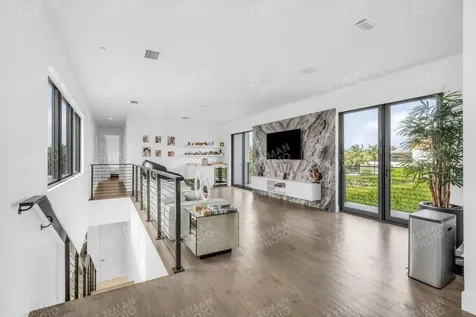 16550 Sunset Way Weston FL 33326