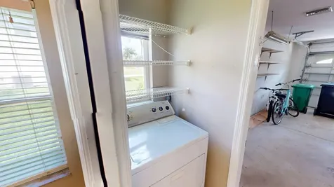 562 SW Saint Martins Cove Port St Lucie FL 34986