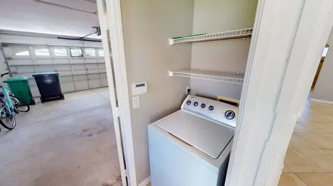 562 SW Saint Martins Cove Port St Lucie FL 34986
