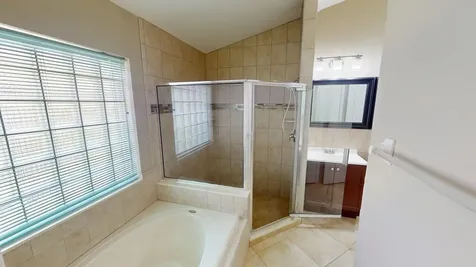 562 SW Saint Martins Cove Port St Lucie FL 34986