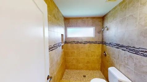 562 SW Saint Martins Cove Port St Lucie FL 34986