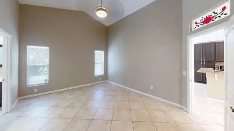 562 SW Saint Martins Cove Port St Lucie FL 34986