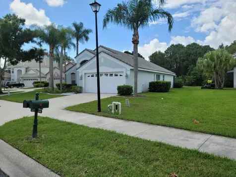 562 SW Saint Martins Cove Port St Lucie FL 34986