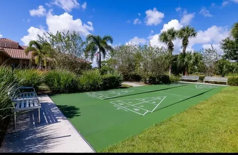 562 SW Saint Martins Cove Port St Lucie FL 34986