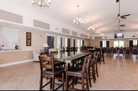 562 SW Saint Martins Cove Port St Lucie FL 34986