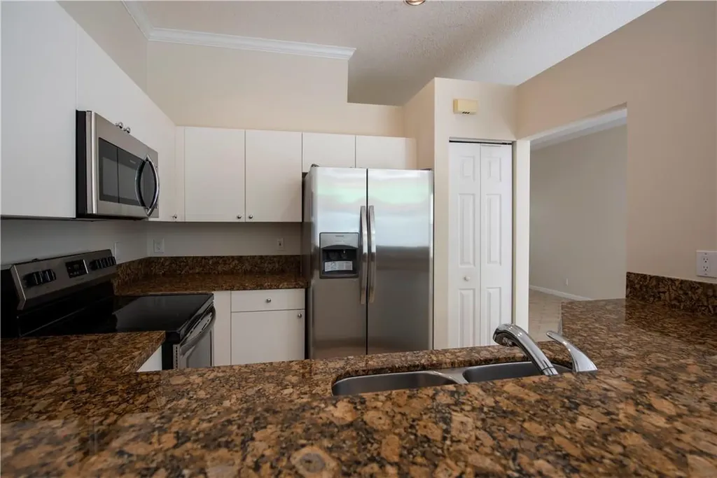 4015 Palm Place Weston FL 33331