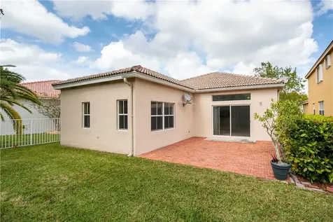 4015 Palm Place Weston FL 33331