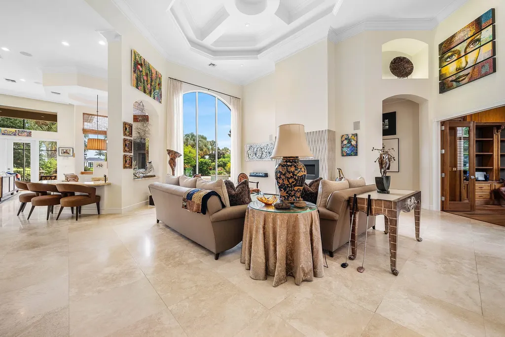 32 Saint Thomas Drive Palm Beach Gardens FL 33418