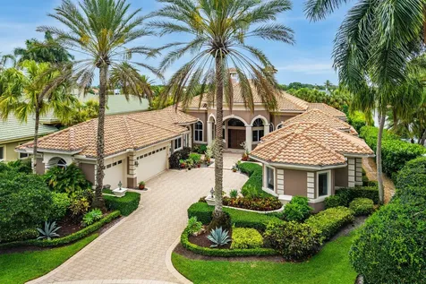 32 Saint Thomas Drive Palm Beach Gardens FL 33418