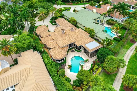 32 Saint Thomas Drive Palm Beach Gardens FL 33418