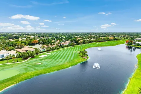 32 Saint Thomas Drive Palm Beach Gardens FL 33418
