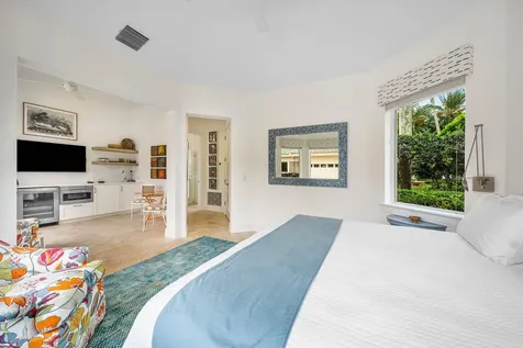 32 Saint Thomas Drive Palm Beach Gardens FL 33418