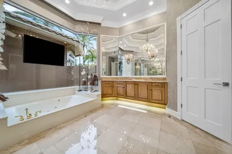 32 Saint Thomas Drive Palm Beach Gardens FL 33418
