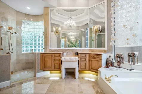 32 Saint Thomas Drive Palm Beach Gardens FL 33418