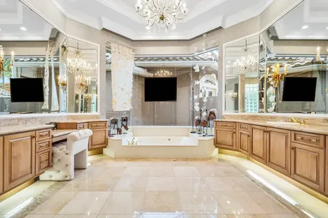 32 Saint Thomas Drive Palm Beach Gardens FL 33418