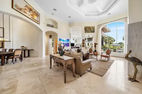 32 Saint Thomas Drive Palm Beach Gardens FL 33418