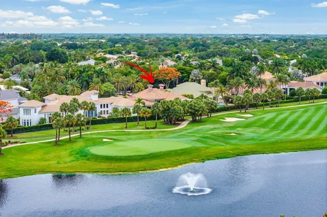 32 Saint Thomas Drive Palm Beach Gardens FL 33418