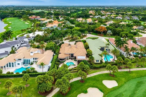 32 Saint Thomas Drive Palm Beach Gardens FL 33418