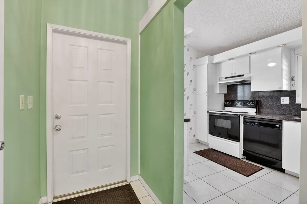 8159 Summerbreeze Lane Boca Raton FL 33496