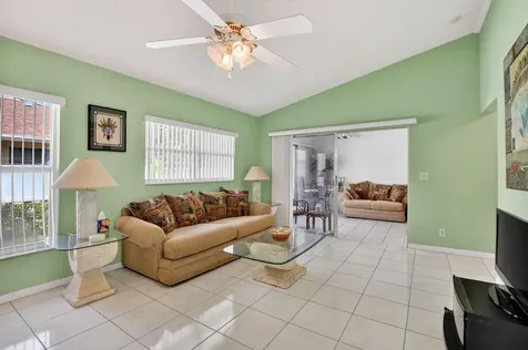 8159 Summerbreeze Lane Boca Raton FL 33496