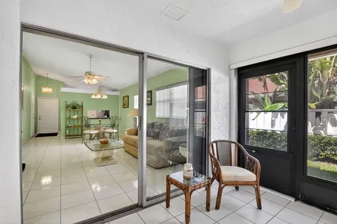 8159 Summerbreeze Lane Boca Raton FL 33496