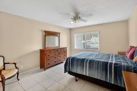 8159 Summerbreeze Lane Boca Raton FL 33496