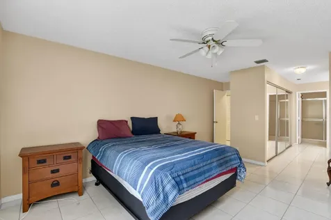 8159 Summerbreeze Lane Boca Raton FL 33496