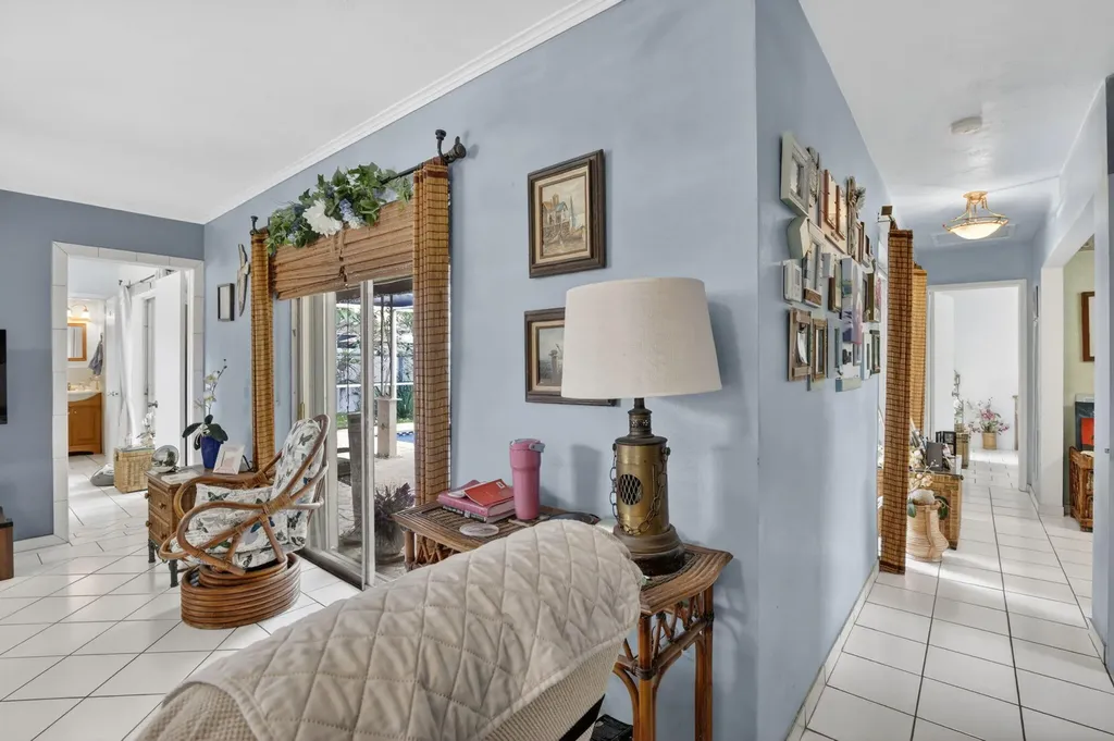 7140 Meade Street Hollywood FL 33024