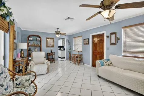 7140 Meade Street Hollywood FL 33024