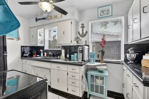 7140 Meade Street Hollywood FL 33024
