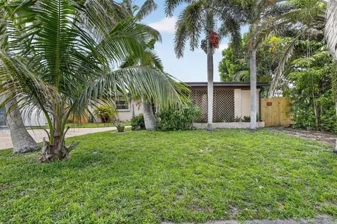 7140 Meade Street Hollywood FL 33024