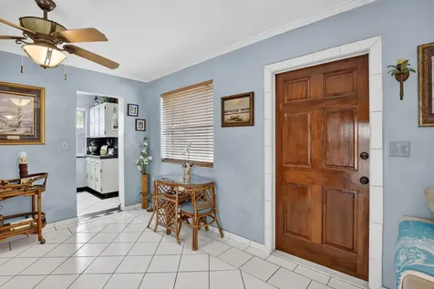 7140 Meade Street Hollywood FL 33024
