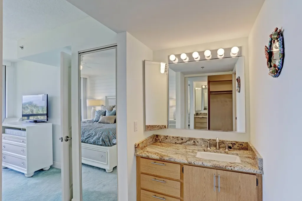 201 S Seas Drive Jupiter FL 33477